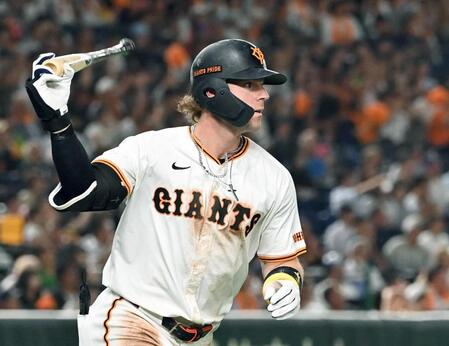 　４回、キャベッジが右越えソロを放つ