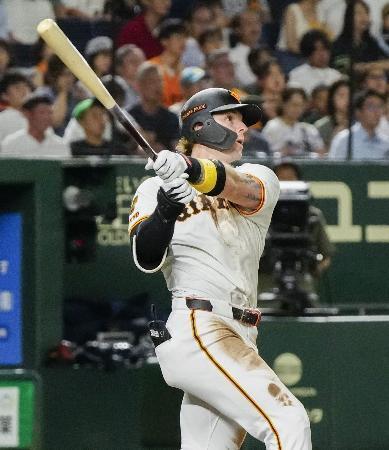 巨５-２ヤ（５日）　巨人、一発攻勢で逆転