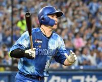 　３回、佐野が右越えソロを放つ