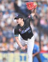 　力投する種市（撮影・開出牧）