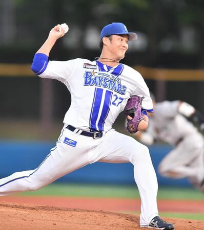 　２回、山瀬に死球を与えた藤浪（撮影・開出牧）