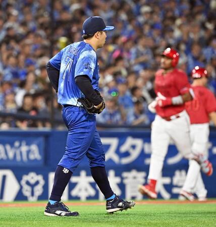 　４回、モンテロに勝ち越し２ランを浴びた東