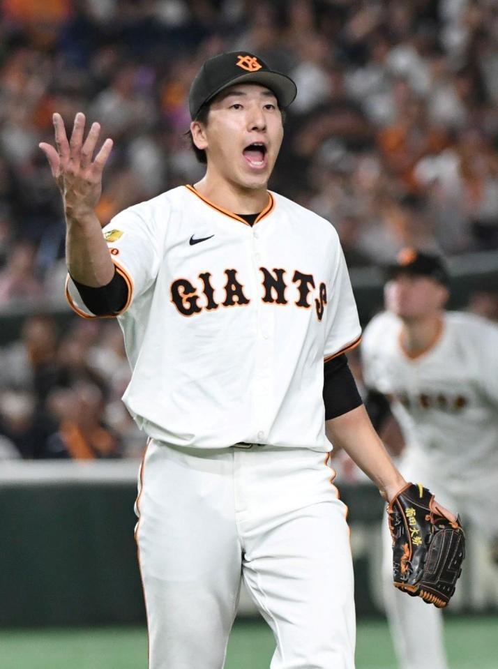 　８回、３番手で登板し三者凡退に抑えた大勢（撮影・佐藤厚）