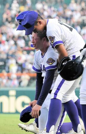 金足農・吉田大輝　自身責め号泣「調整できなかったのは自分のせい」右太もも違和感、万全で臨めず　兄はオリックス・輝星