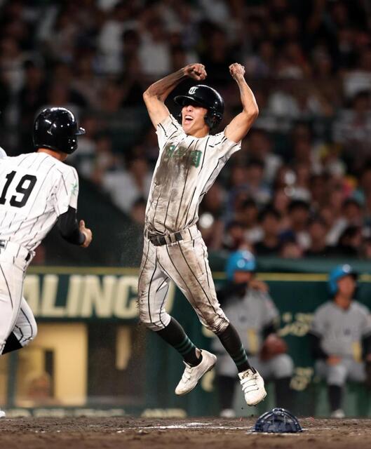 夏の甲子園 津田学園がサヨナラで6年ぶりの初戦突破！延長タイ