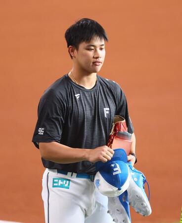 　１１日のソフトバンク戦でプロ初先発する孫易磊