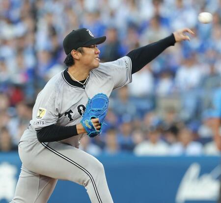 　今季初先発で力投する又木（撮影・西岡正）