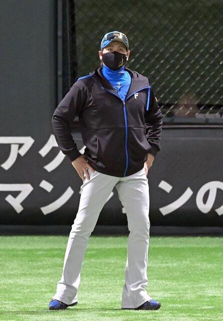 日本ハム・新庄監督 4回途中KOの加藤貴に「ワンパターンでは厳しい