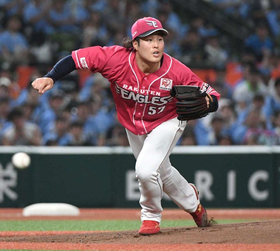 　西武打線を相手に力投する滝中（撮影・佐藤厚）