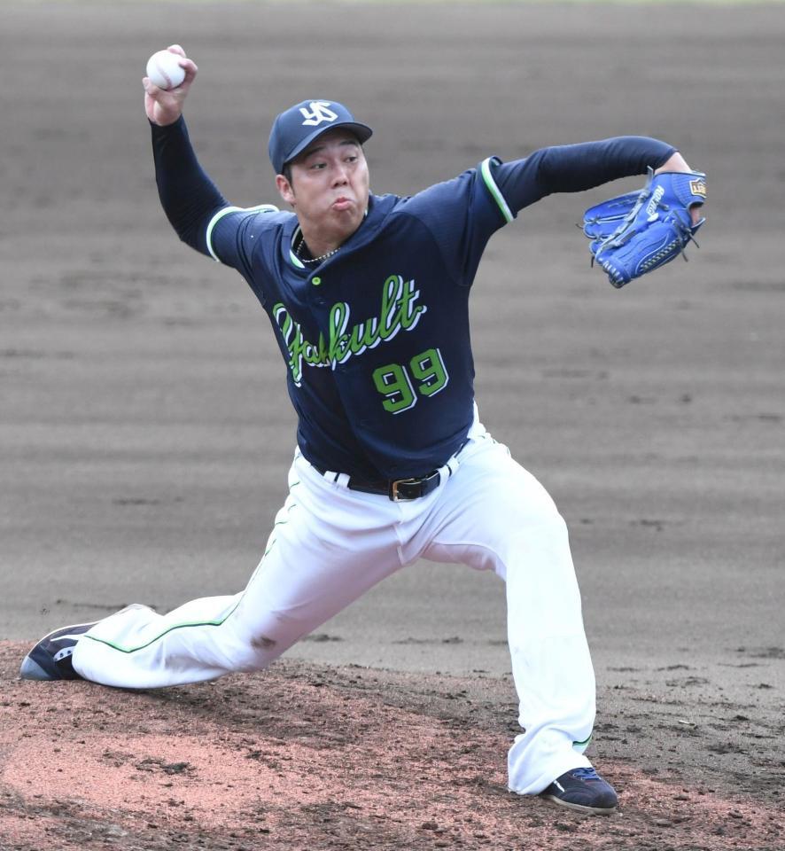 　３回途中まで５４球を投じた青柳（撮影・佐藤厚）