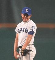 　５回のマウンドで気合いの入った表情を見せる豊橋中央・高橋大喜地（撮影・西田忠信）