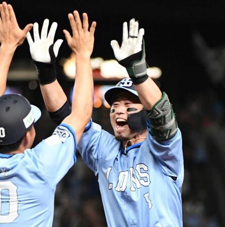 外崎が決めた！西武サヨナラ劇勝　「僕が何とか決めてやるという気持ち」