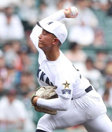 北海の１年生は甲子園デビューいきなり１４７キロ！世代Ｎｏ．１投手目指し「５回、甲子園に出たい」