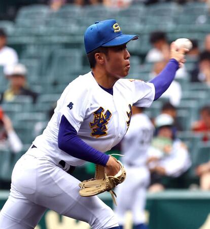 　先発し力投する聖光学院・大嶋哲平（撮影・山口登）