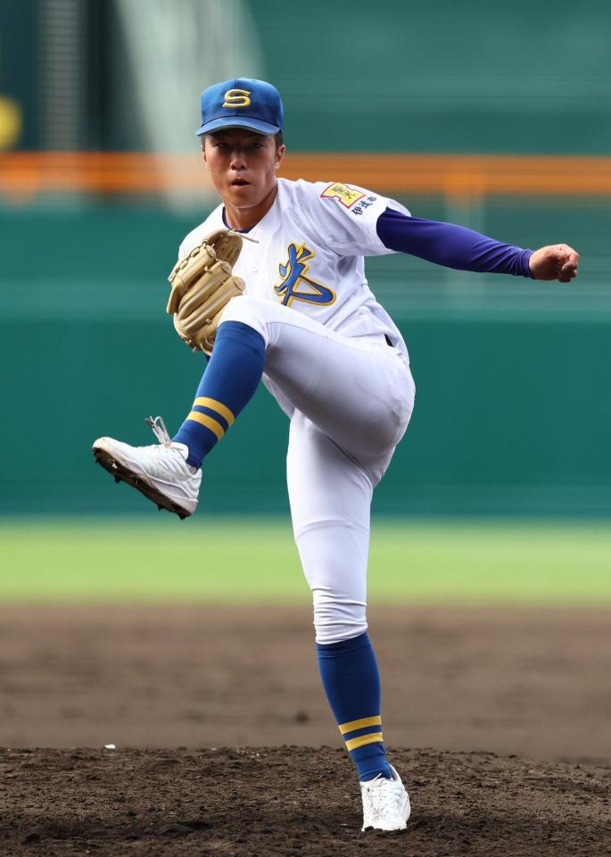 　先発し力投する聖光学院・大嶋哲平（撮影・山口登）