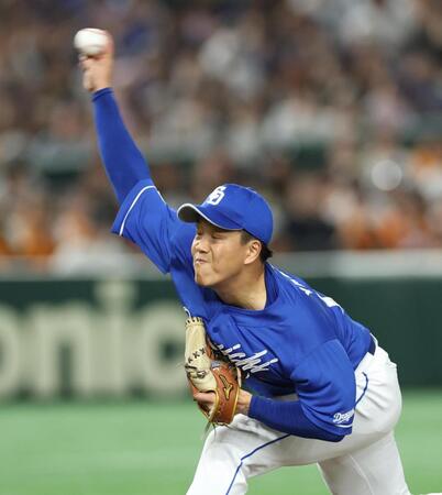 　力投する柳（撮影・金田祐二）