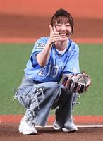 　最後には笑顔を見せる花澤香菜（撮影・園田高夫）