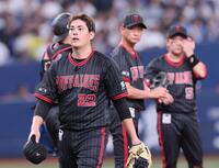 　７回、途中降板する九里（撮影・立川洋一郎）