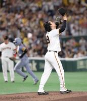 　４回、大山に２ランを浴びた山崎