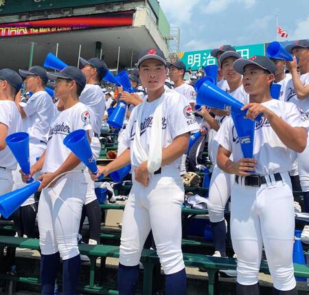 合言葉は「主将のために」聖隷クリストファー　左腕骨折でベンチ外の“主将”逢沢、大会主将の渋谷も「ありがとう」