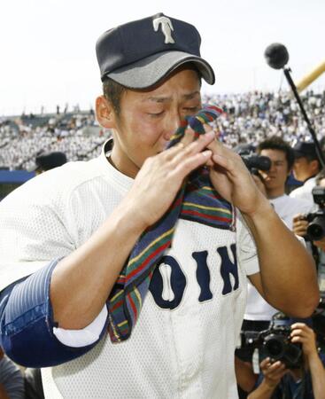 　大阪大会の決勝で敗れ涙を流す大阪桐蔭・中田（２００７年７月３０日）