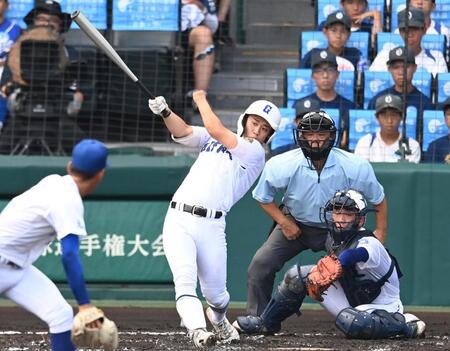 県岐阜商・横山の好返球に甲子園どよめく　ＮＨＫ実況も「驚きました」グラブ素早く外して強肩披露