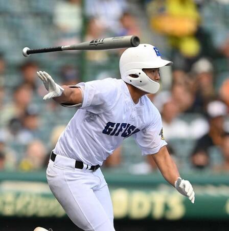 県岐阜商　１６年ぶり８強、春夏通算９０勝　藤井監督「甲子園でみんなが成長している」