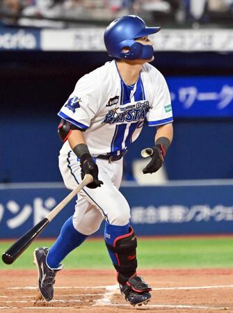 　２回、林が先制の中犠飛を放つ