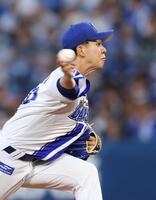 　力投する平良（撮影・金田祐二）