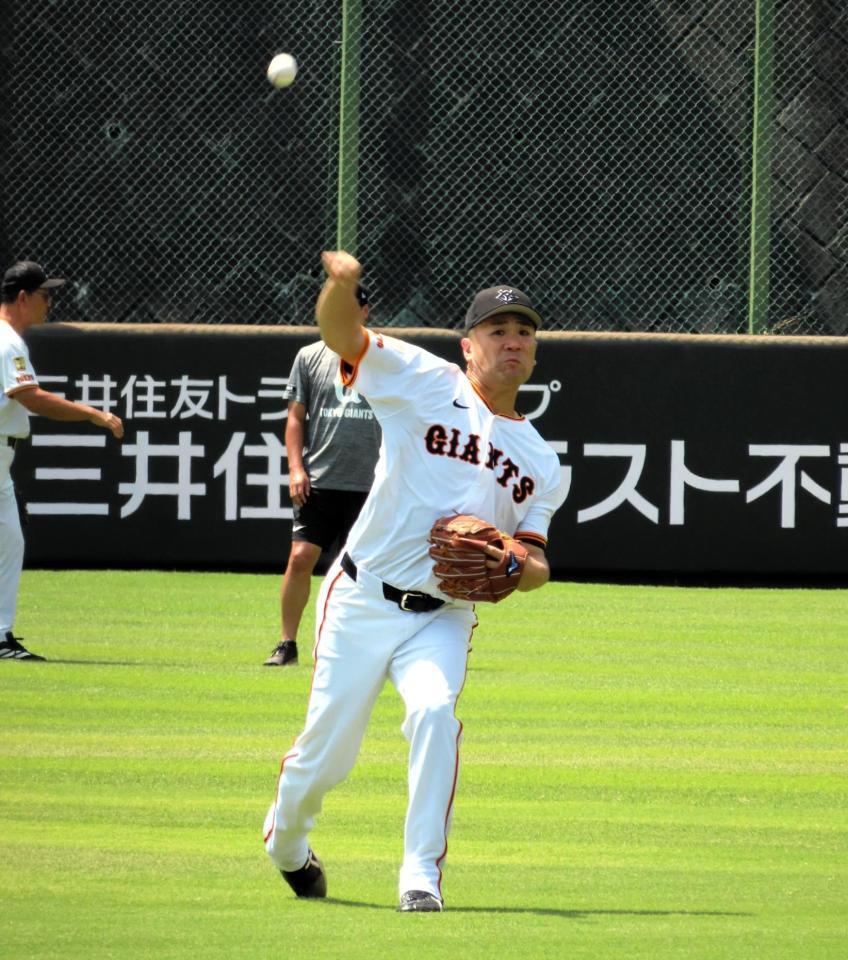 　２１日・ヤクルト戦（神宮）登板へ向けて調整する田中将