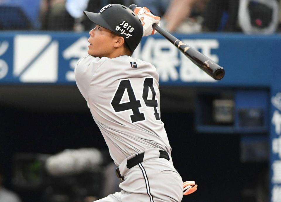 　巨人・佐々木俊輔