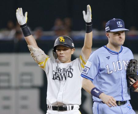 ソフトバンク中村、代打で大仕事　３５歳ベテランが勝ち越し打