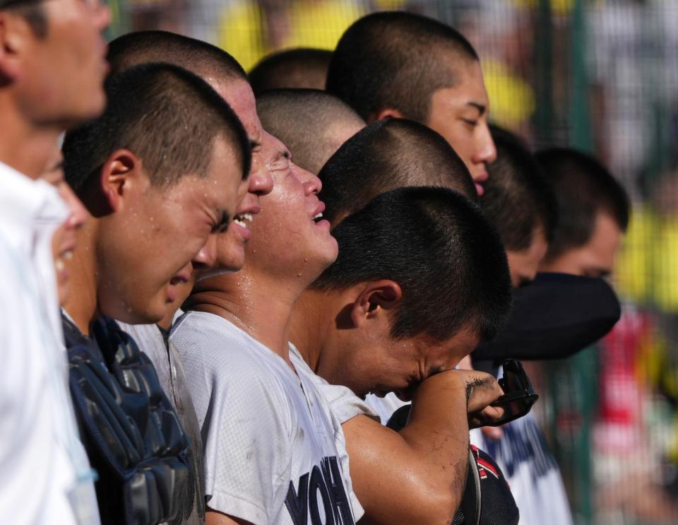 　県岐阜商に敗れた横浜ナイン＝１９日