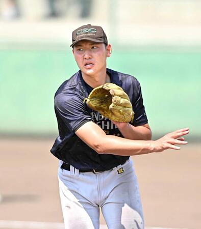 山梨学院の“二刀流”菰田「末吉選手から１本、２本と打てるように」２年生ライバル攻略へ