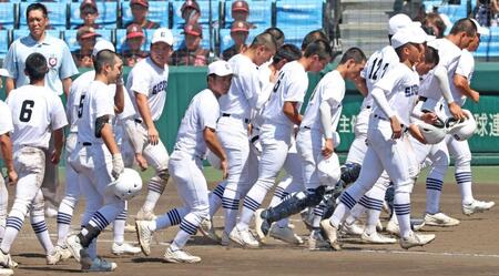 【写真】県岐阜商の横山温大「胸を張って岐阜に帰りたい」涙は見せず　左手指欠損のハンディ乗り越え