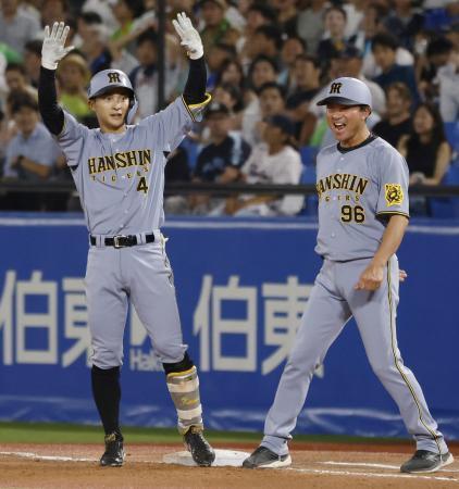 ヤ１-３神（２２日）　阪神、延長十回に熊谷が殊勲打