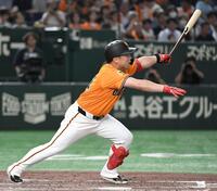 　５回、横川の代打・浅野は中飛に終わる（撮影・佐藤厚）