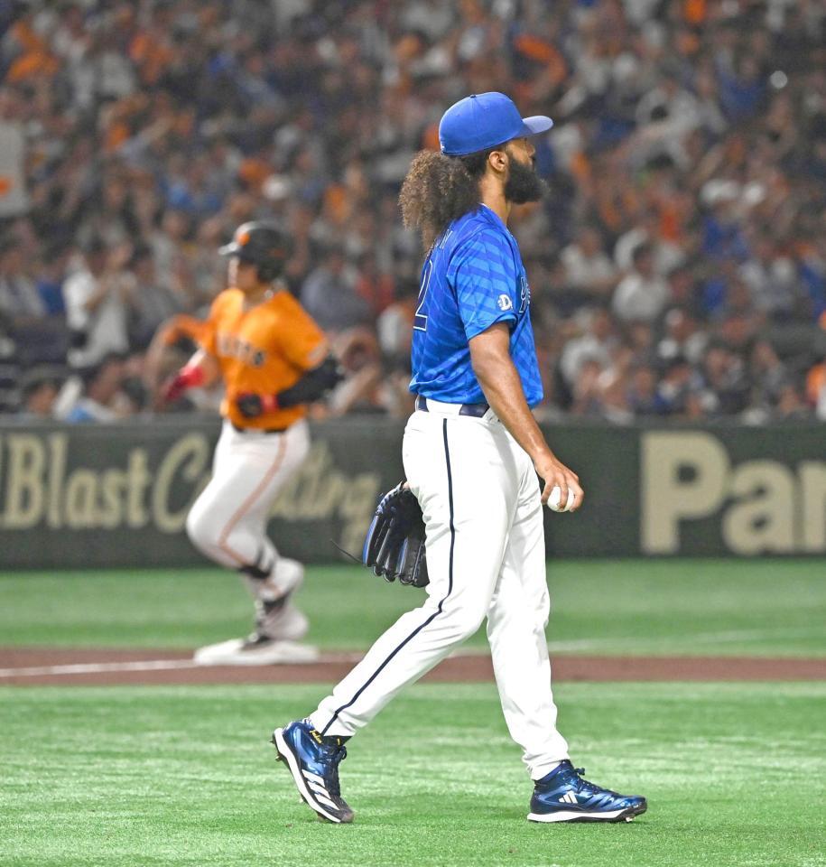 　３回、岡本に先制ソロを浴びたジャクソン