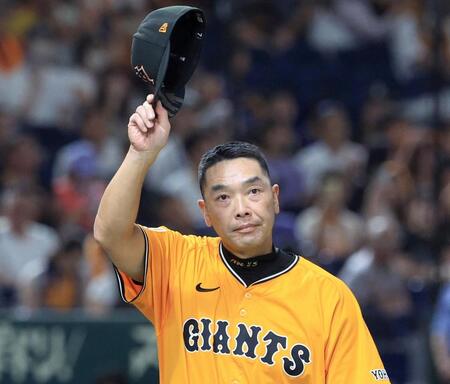 　ＤｅＮＡに勝利し、ファンの声援に応える阿部監督