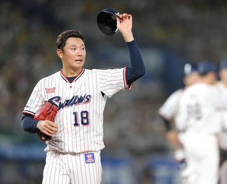 　７回途中に降板する奥川（撮影・西岡正）