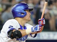 ６回、筒香が中越えソロを放つ