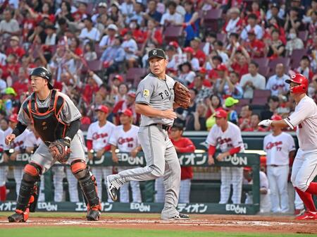 　１回、末包に適時二塁打を許した田中将