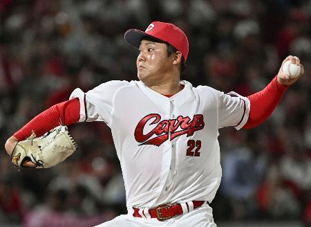　６回３失点で３勝目を挙げた広島・高＝マツダ