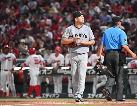 　２回、ファビアンの打席で暴投し三走・菊池の生還を許した田中将