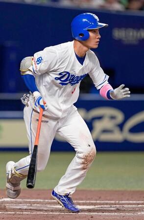 中日・上林 逆転2点打 重苦しい空気を一振りで「素直にうれしい」