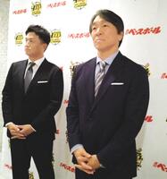 　取材に応じた松井秀喜氏（右）と高橋由伸氏