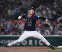 　先発し力投する川瀬