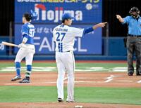 　１回、樋口を空振り三振に仕留めた藤浪