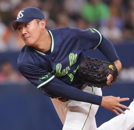 好投する先発・奥川（撮影・坂部計介）