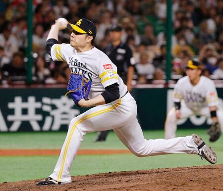 ８回に登板し、３勝目を挙げた松本裕